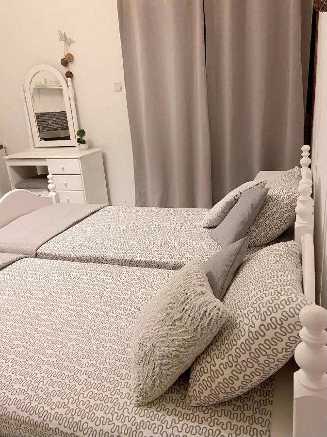 Elena'S Guest House A パ フォス エクステリア 写真